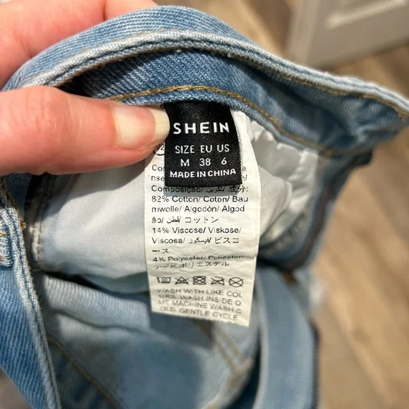 Jeans - Picture 9 of 12